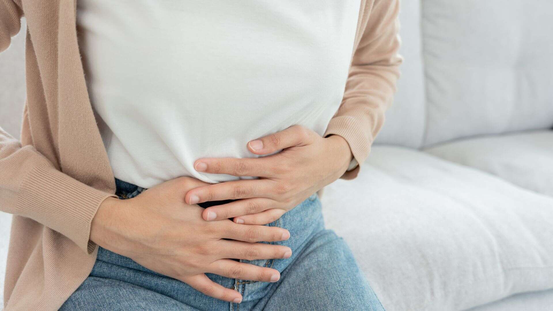 Personne souffrant de douleurs liées à l'endométriose